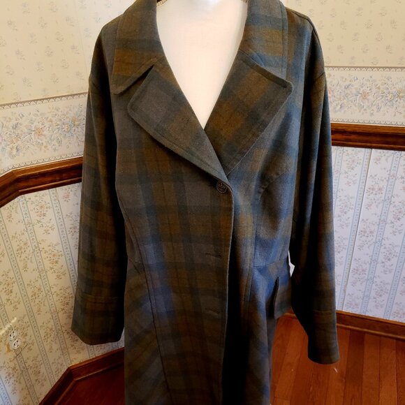 Torrid Jackets & Blazers - OUTLANDER SERIES EXCLUSIVE TORRID COLLECTION TARTAN GREEN PLAID FIT &FLARE COAT